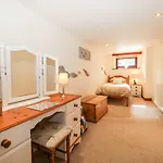 Raceside Casa de Férias *